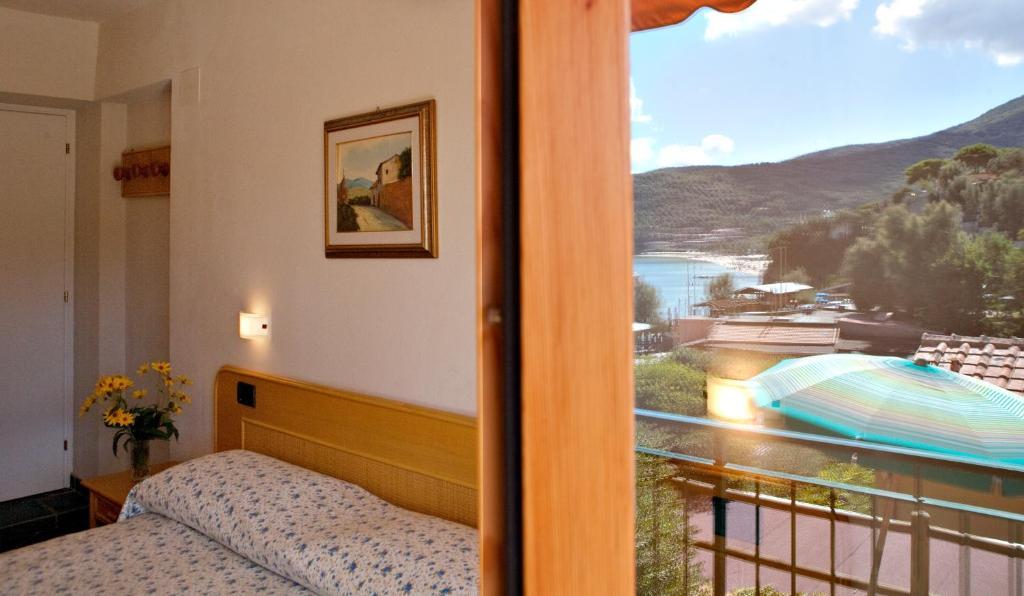 Hotel Danila Портоферрайо Номер фото